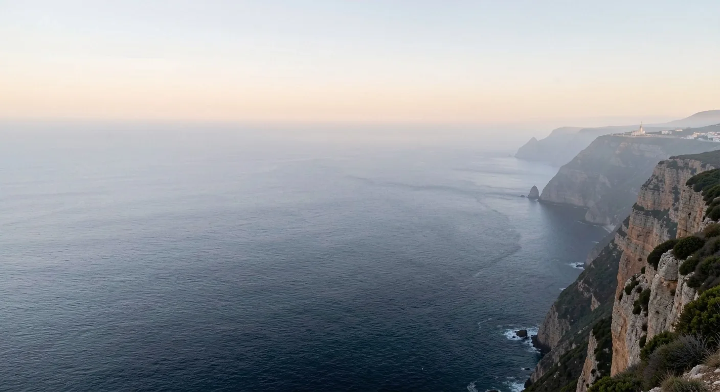 Horizonte atlántico al amanecer